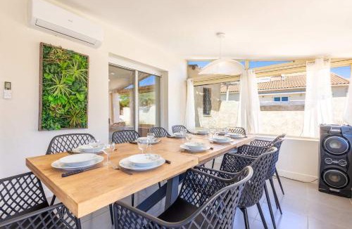 Valras-Plage House | Valras-Loc Villa Familiale avec Piscine