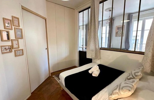 Voltaire - Saint Amour Apartment | Vaudrey - 1 Bedroom - Bourse du Travail