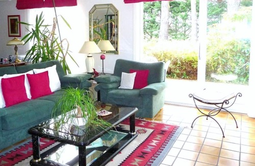Lannion House | Very comfortable quiet house for 12 people, near sea and city