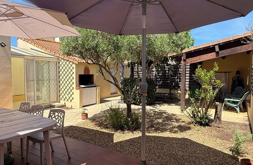 Valras-Plage House | Very quiet, 437 yards away from a large sandy beach