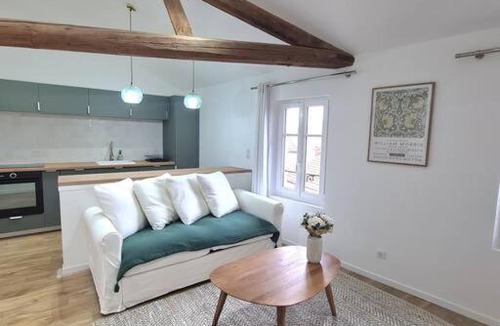 Saint-Dizier Apartment | Victoire émeraude 301 climatisé hôtel de ville