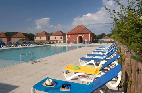 Prayssac Villa | Villa 3 étoiles - Piscine - eeidhb