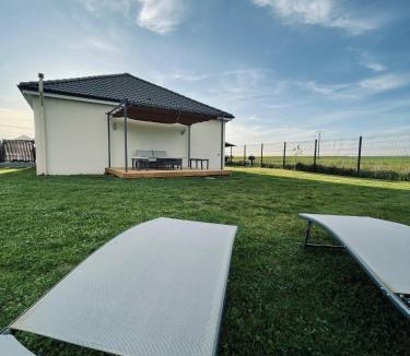 Aumenancourt House | Villa Alba