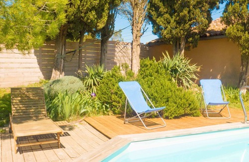 Loupia House | Villa avec jardin by Interhome