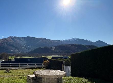 Ayzac-Ost Apartment | Villa avec piscine face aux Pyrénées