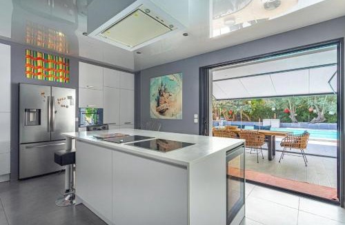 Sollies Pont Villa | Villa avec piscine privée à Solliès-Pont de 250 m²