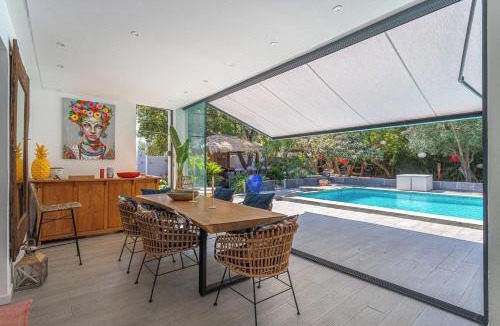 Sollies Pont Villa | Villa avec piscine privée à Solliès-Pont de 250 m²