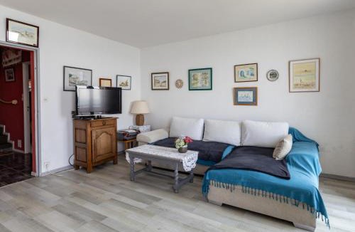 Tredrez-Locquemeau House | Villa Bellevue