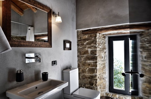 Roccaverano House | Villa dell’Orso – Secluded Luxury with Private Infinity Pool & Piedmont Views