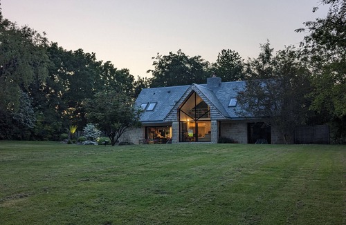 Treflaouenan House | Villa DES Marronniers, Maison Entre Terre et Mer; Avec Spa, Baby Foot et ps4