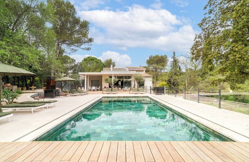 Quartier des Espesses Villa | VILLA DES TERRES WITH POOL