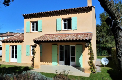 La Mole House | Villa du château