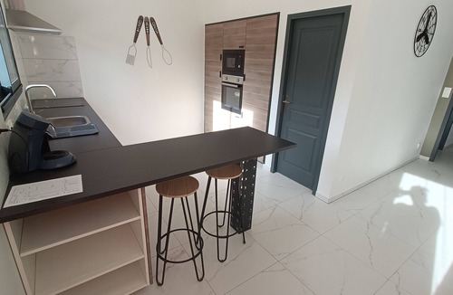 Meynes Villa | Villa Familiale Reposante au Soleil