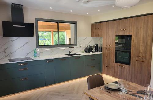 Gavarnie-Gedre Villa | Villa Gavarnie - 4 suites privatives - Vue Cirque