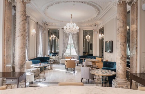 Menton Hotel | Villa Genesis