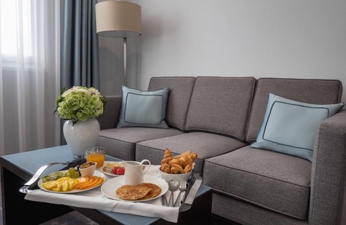 Menton Hotel | Villa Genesis