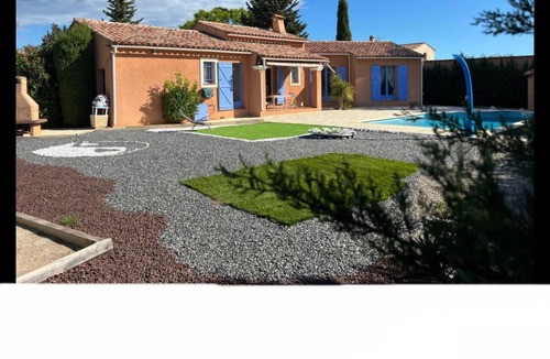 Les Arcs-sur-Argens Villa | Villa in the Var on the Côte d'Azur with a private pool, absolute tranquility in Provence – Secure parking