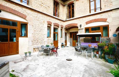 Saint-Pierre - Rene II - Bonsecours Apartment | Villa Kronberg