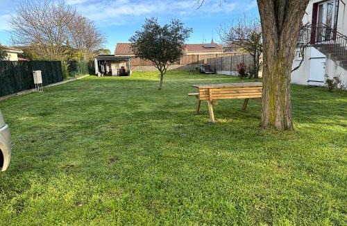 Saint-Simon House | Villa La Libellule 160 m2 avec 5 Chambres 2 Sdb 2 Wc Grand Jardin de 1200m2 et Parking Privé