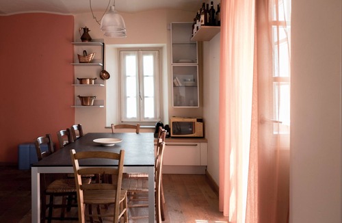 Castiglione Falletto Villa | Villa Langhe - Three Bedroom Villa, Sleeps 7
