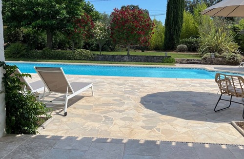 Le Beausset Villa | VILLA LES FOLIES WITH MAGNIFICENT GARDEN AND POOL