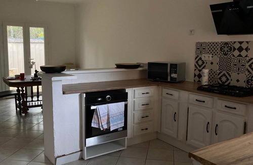 Brignoles House | Villa Les Geckos: quiet, spacious, pool, wifi