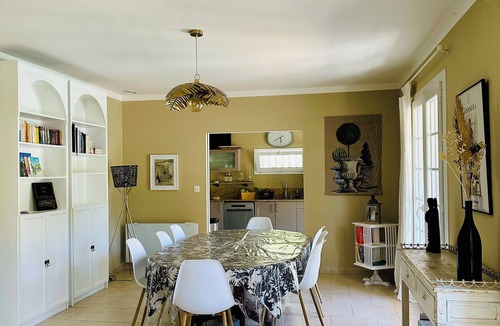 Rougiers Villa | Villa les Restanques * Swimming pool & Petanque in Provence