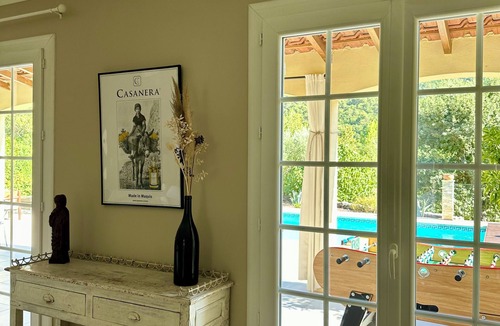 Rougiers Villa | Villa les Restanques * Swimming pool & Petanque in Provence