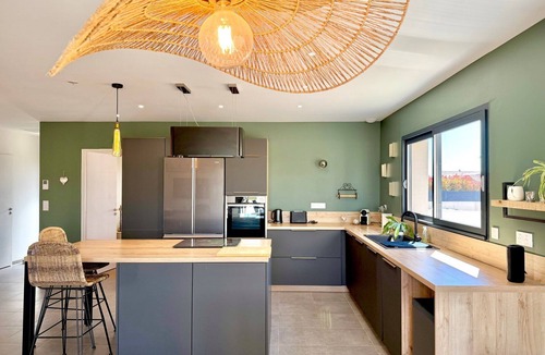 Saint-Chaptes House | Villa Les Vignes – 8 guests in the Gard