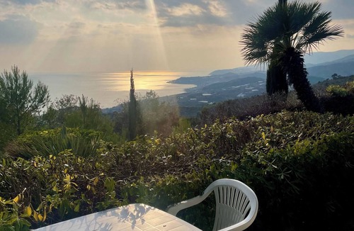Cipressa Villa | Villa Lilli with magnificent sea view 10 minutes from the beach