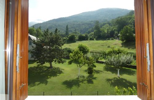 Pierrefitte-Nestalas House | Villa Pierrafeu