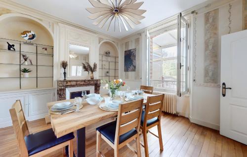 Sens House | Villa Sénone