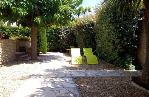 Sanary-sur-Mer Villa | VILLA SANARY-SUR-MER IN PEACE- PORT-ISSOL BEACH 2 MINUTES ON FOOT-