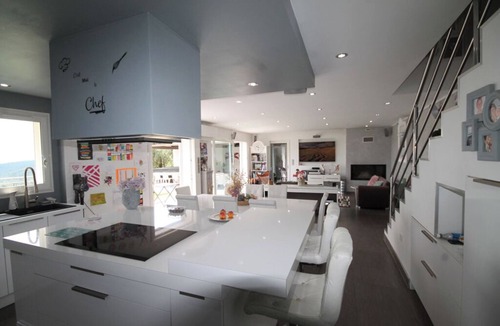 Speracedes Villa | Villa sur la Cote D'azur 8 Personnes Terrasse Jacuzzi