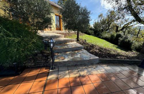 Espalion Villa | Villa vue panoramique, 6 chambres, climatisation, piscine chauffée