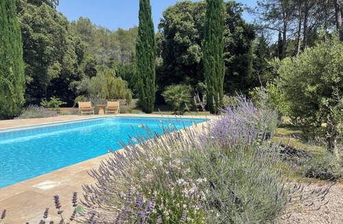 Lorgues Villa | VILLA WITH HEATED AND SECURED POOL 2 TO 8 PERSONS ALL OPTIONS IN HEART LORGUES