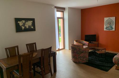 Lepanges-sur-Vologne Apartment | Votre havre de paix avec vue sur les montagnes à 20 minutes de Gerardmer