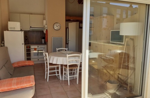 Valras-Plage Apartment | Vue mer à 50m de la Plage Appartement Avec 2 Terrasses et Parkin
