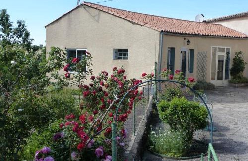 Rodome House | Vue sur L'Ourtizet