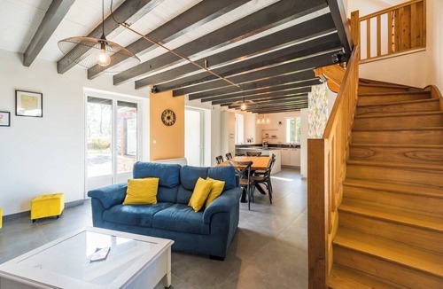 Plelo House | Warm house, ideal for families