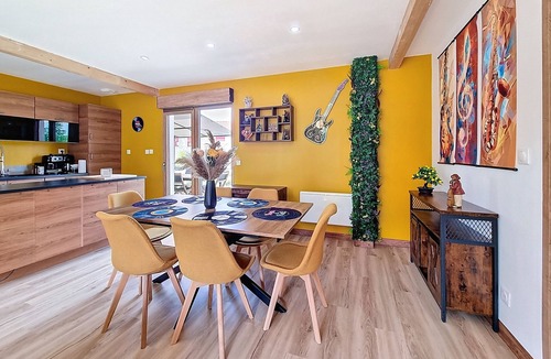 Joncreuil House | Water rail. In the countryside between Lac du Der and the lakes and forests of the Orient