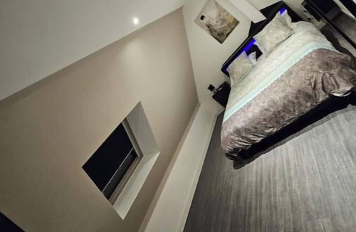 Clerey Bed & Breakfast | Welcome to Madame.
