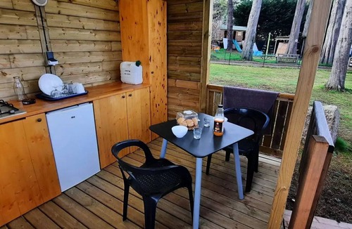 Perros-Guirec Cabin | West Camping - Cabadienne 1 room 2 people Without sanitary facilities