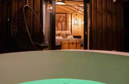 Seissan Cabin | Whaka Lodge Luxury Camp