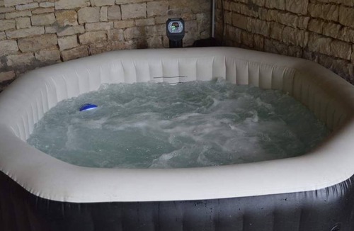 Autreville-sur-la-Renne House | whole house, jacuzzi, garage, wifi, Classified 2 stars