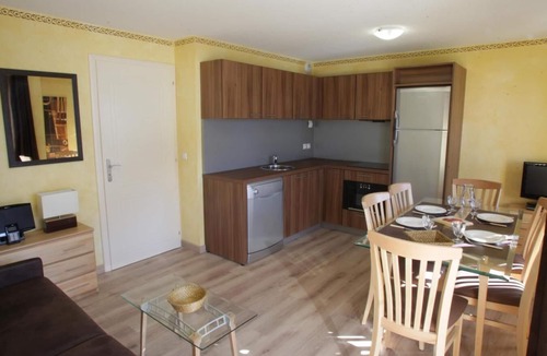 Isola Apartment | Wifi, 200m from resort center, tv, ski locker, 48-53m², Isola 2000