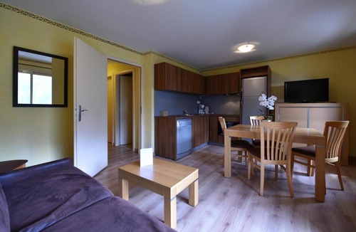 Isola Apartment | Wifi, 200m from resort center, tv, ski locker, 48-53m², Isola 2000