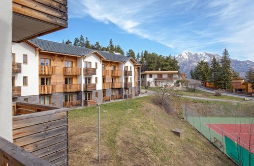 Pra Loup Apartment | Wifi, 250m from resort center, balcony, parking, tv, ski locker, 35m², Pra Loup