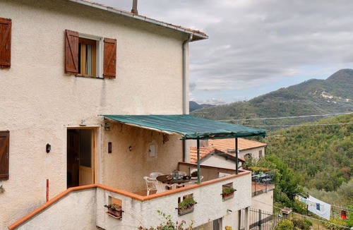 Siglioli House | Wonderful private villa with WIFI, private pool, balcony, pets allowed and panoramic view