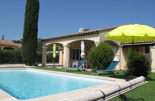 Le Val House | Wonderful private villa for 6 people with private pool, WIFI, TV and terrace